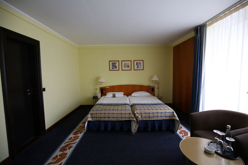 Hotel Savigny Frankfurt City 프랑크푸르트 외부 사진