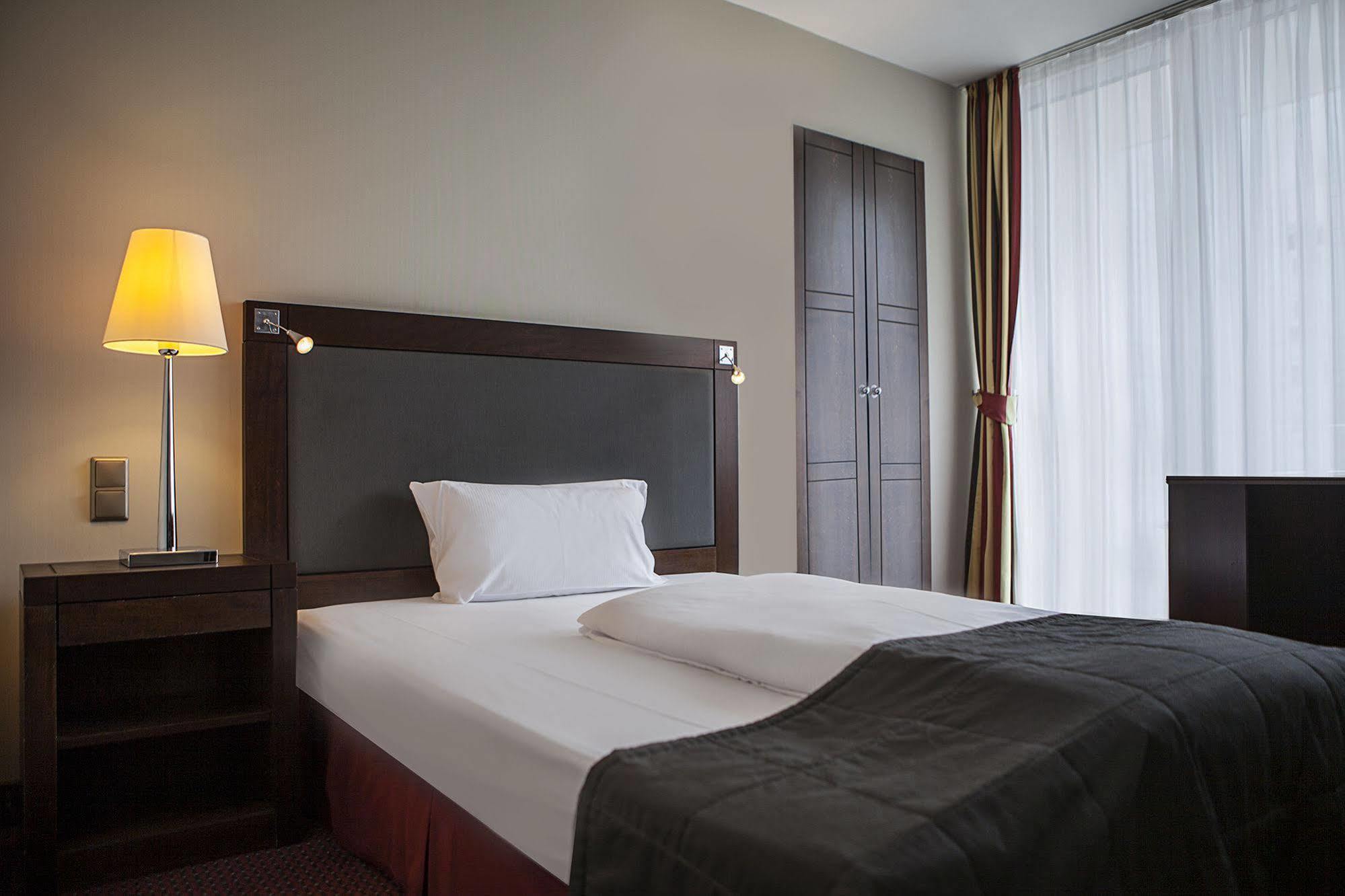 Hotel Savigny Frankfurt City 프랑크푸르트 외부 사진